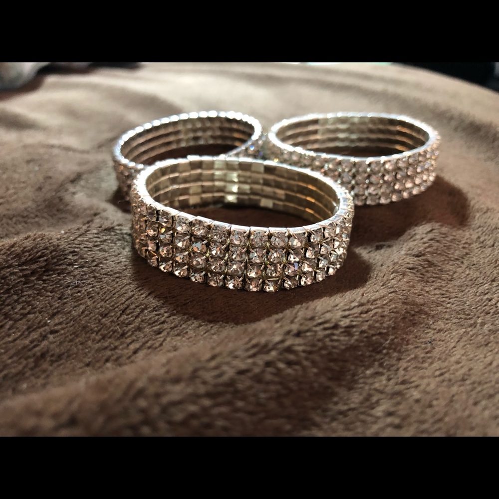 3 BEAUTIFUL BRACELETS NWOT - Picture 2 of 4